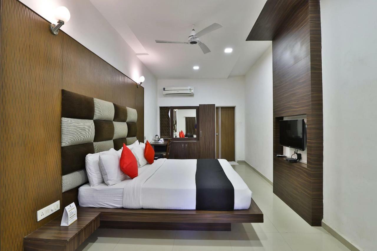 Banyan Paradise Resort Vadodara Zewnętrze zdjęcie