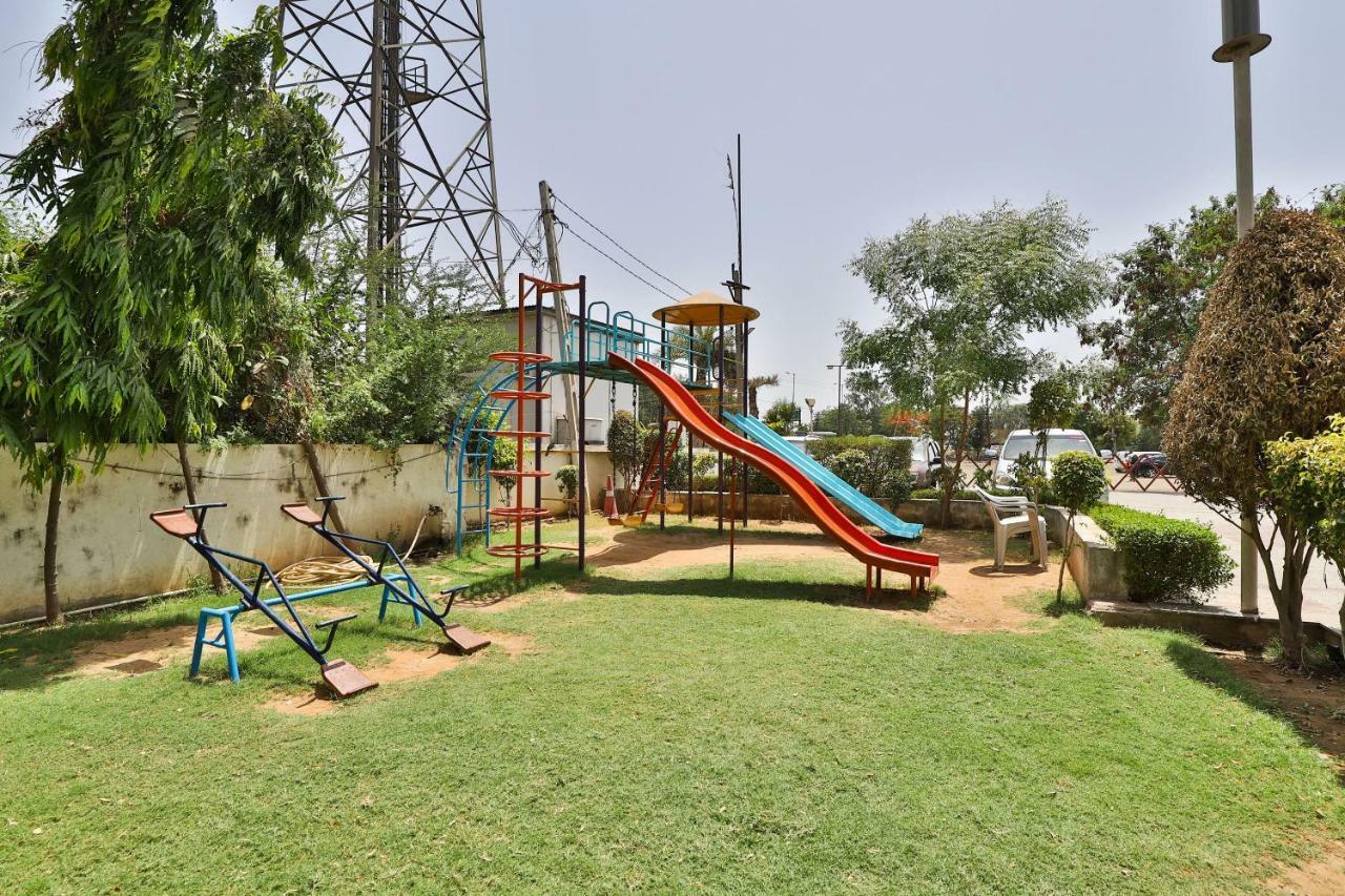 Banyan Paradise Resort Vadodara Zewnętrze zdjęcie
